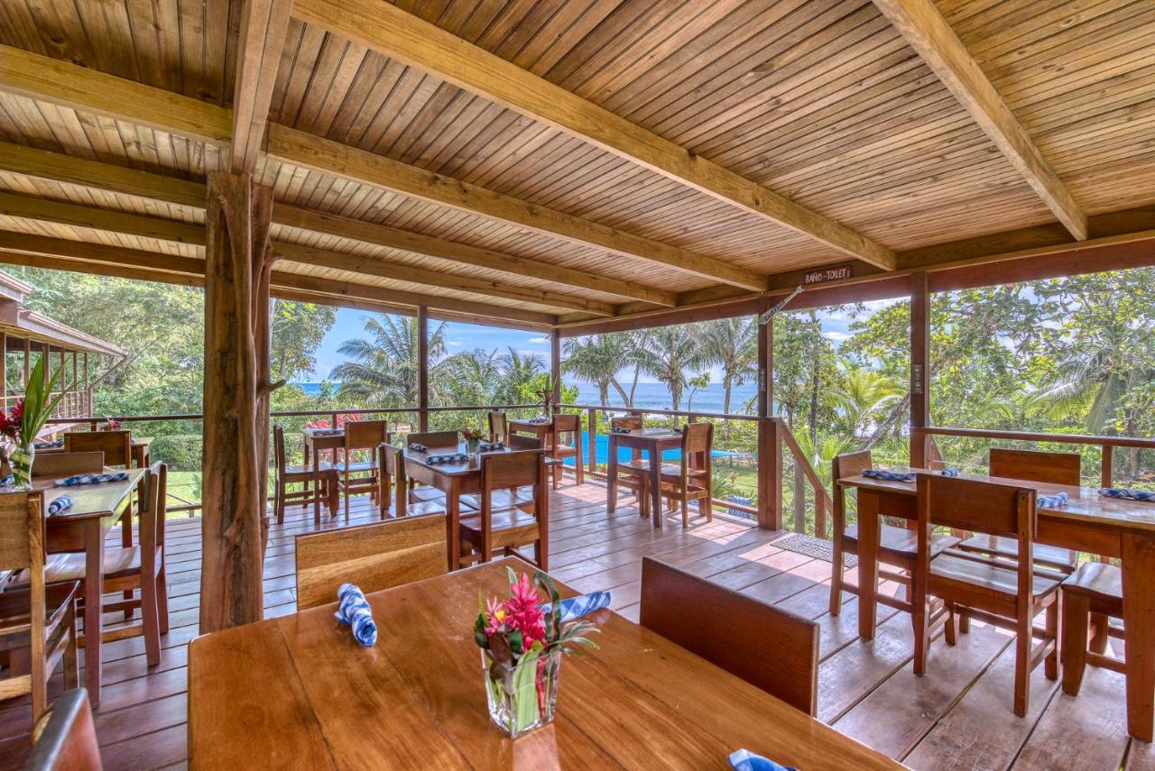 Oasis Bluff Beach Bocas Town Exterior foto
