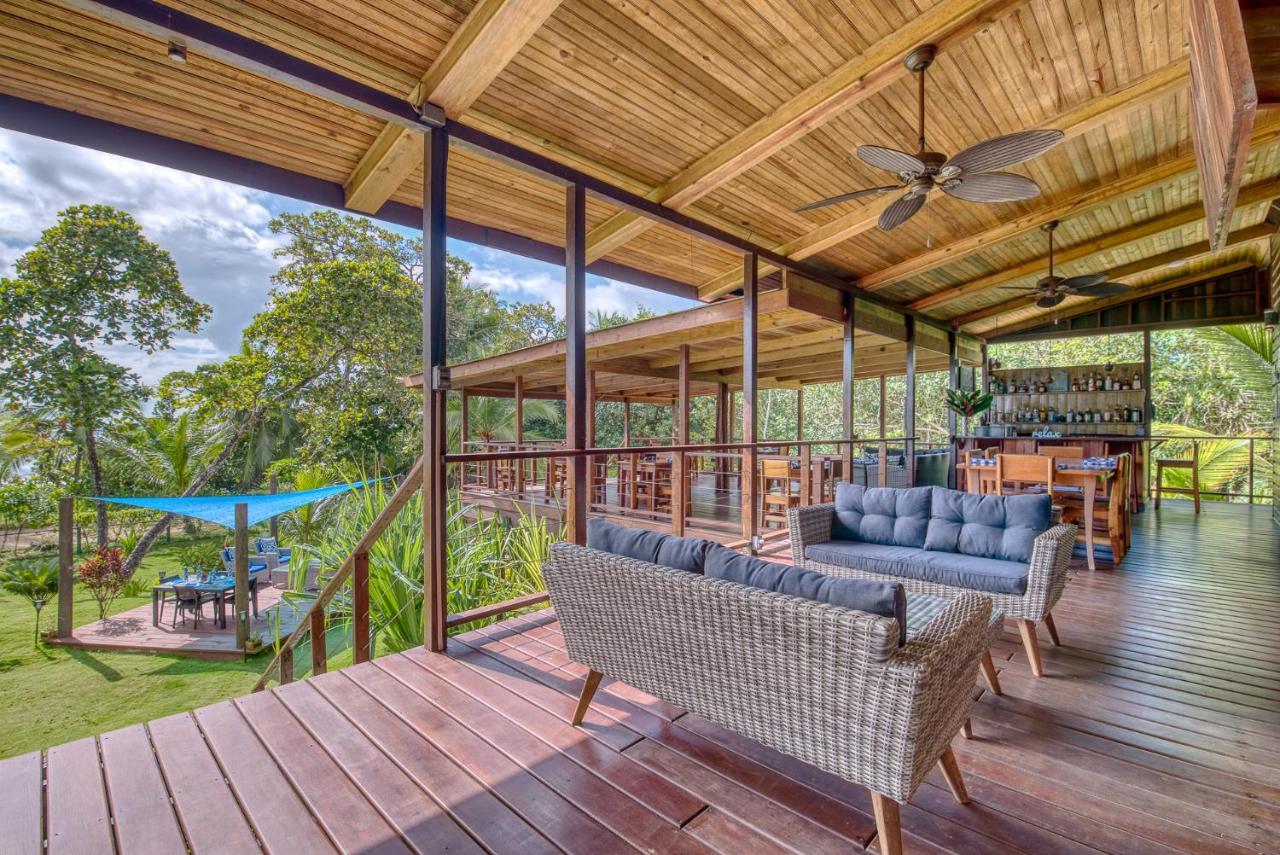 Oasis Bluff Beach Bocas Town Exterior foto